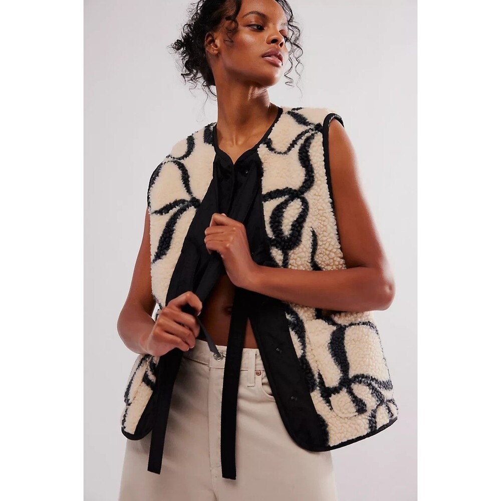 Free People Damson Madder UK 10 US 6 Marta Borg Gilet Bow Vest Teddy Black New - Picture 4 of 16